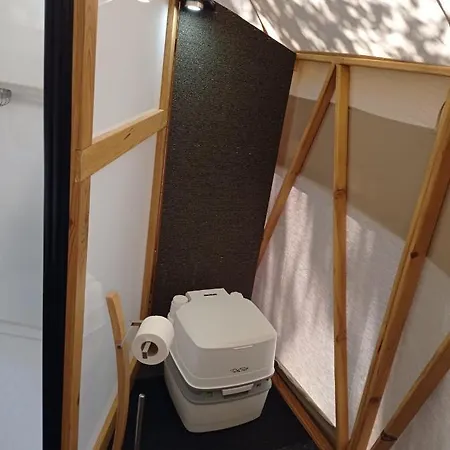 Glamping *